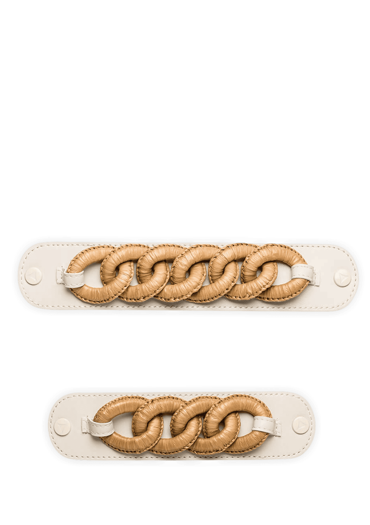 Frontalansicht auf neutralem Hintergrund des Produktes Raffia Chain in der Farbe Crema