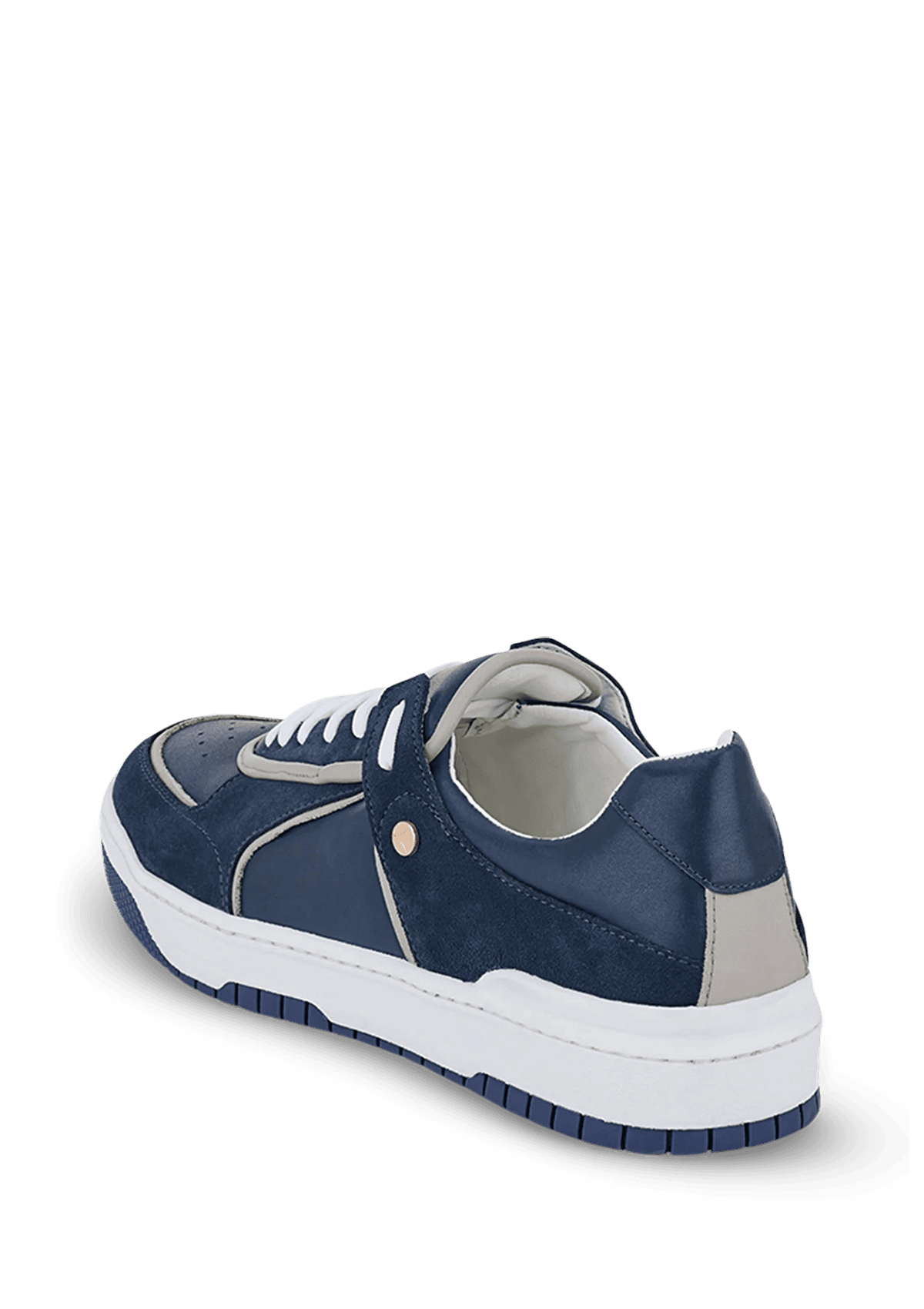 Produktabbildung auf neutralem Hintergrund des Produktes Casual Court24 in der Farbe Blue