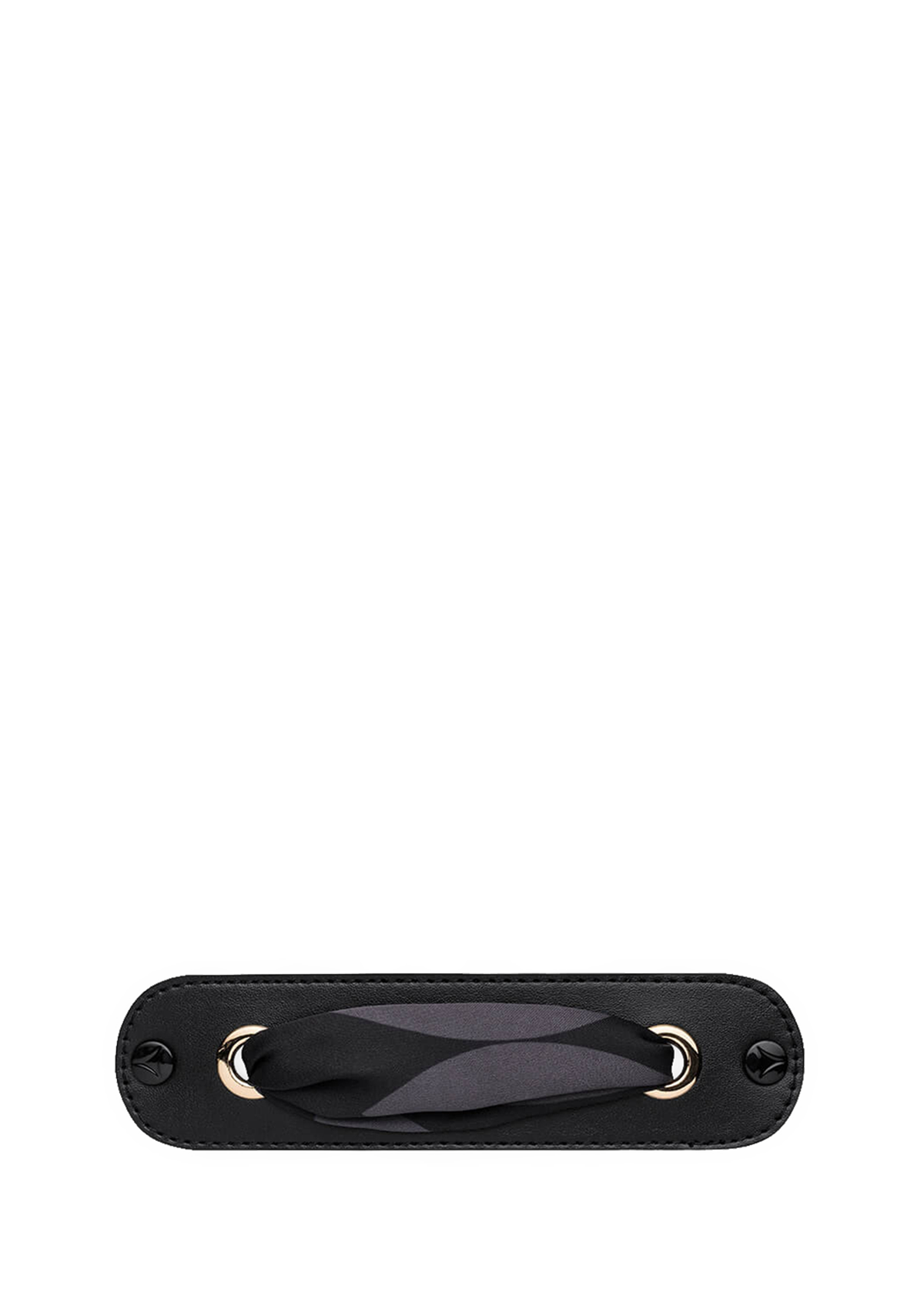 Frontalansicht auf neutralem Hintergrund des Produktes Silky Loop in der Farbe Black
