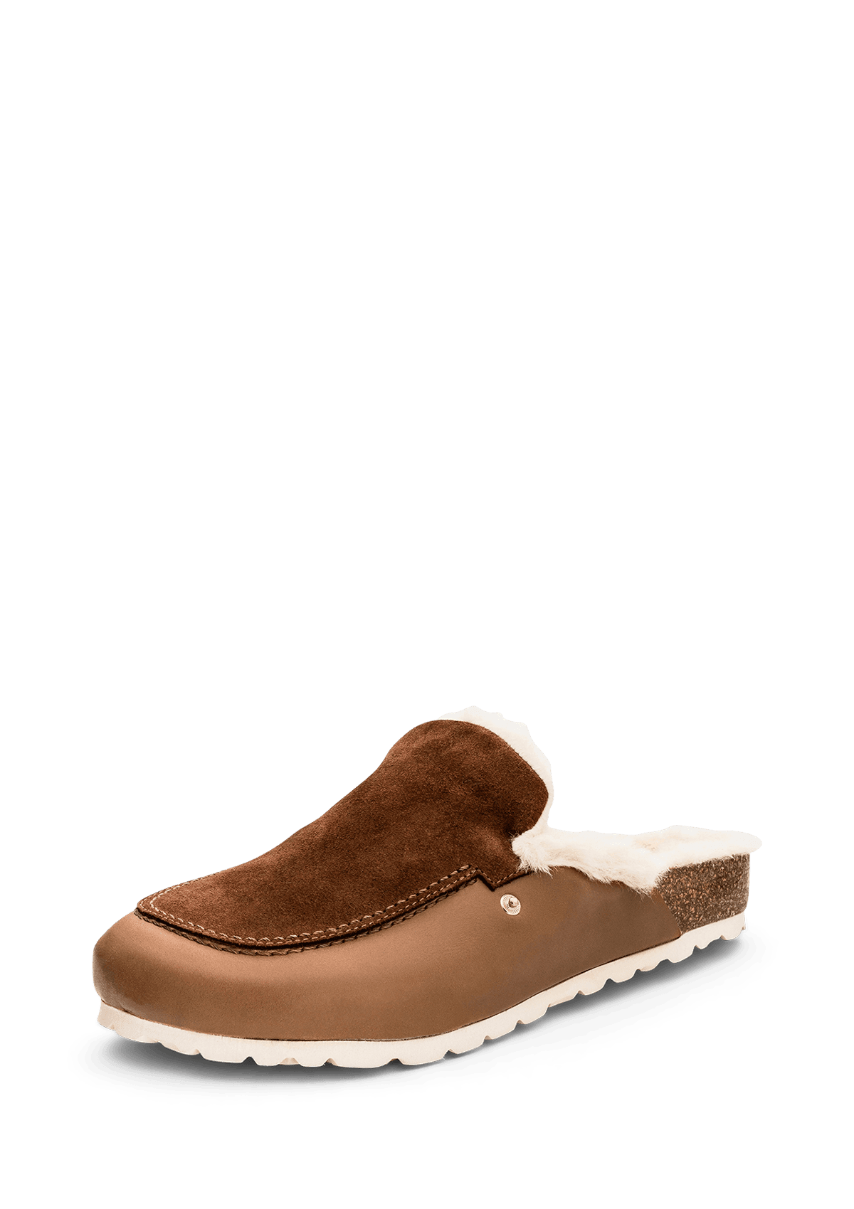 Frontalansicht auf neutralem Hintergrund des Produktes Cloafer Fur in der Farbe Cognac