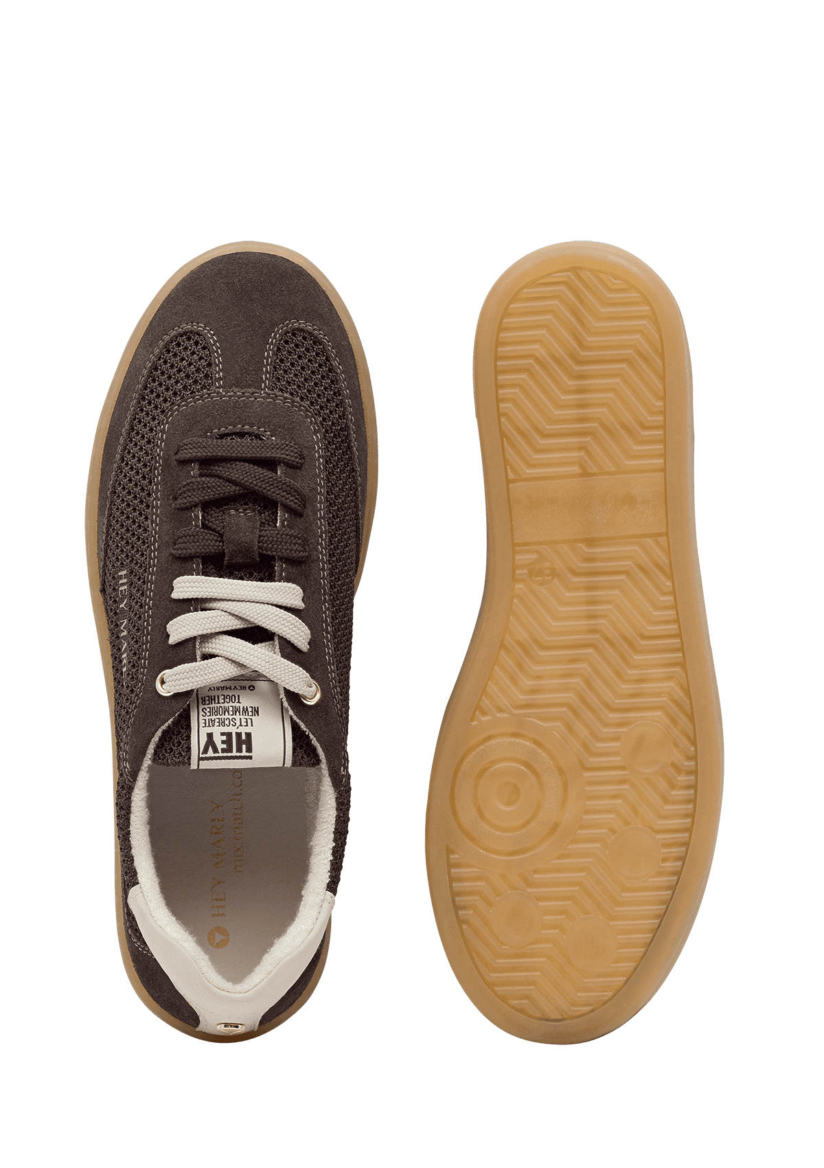 Produktabbildung auf neutralem Hintergrund des Produktes Casual Step in der Farbe Coffee-Mocha